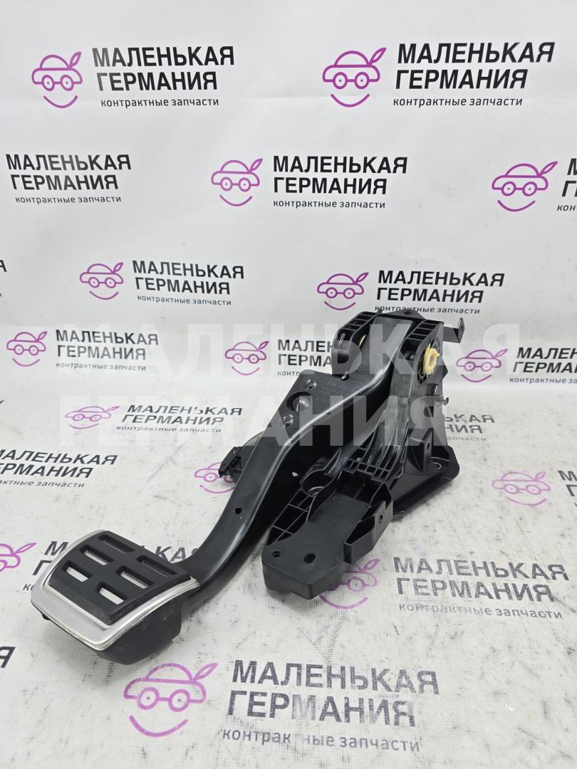 педаль тормоза Volkswagen Passat B8 2015, 1.8 л., CJSA, бензин, робот, 2t/c9x чёрный перламутр, седан, правый руль, 5Q2723058AB, 5Q2723143 - фото №1