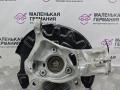 кулак поворотный левый Volkswagen Passat B8 2015, 1.8 л., CJSA, бензин, робот, 2t/c9x чёрный перламутр, седан, правый руль, 5Q0407257A, 5Q0615311G - фото №2