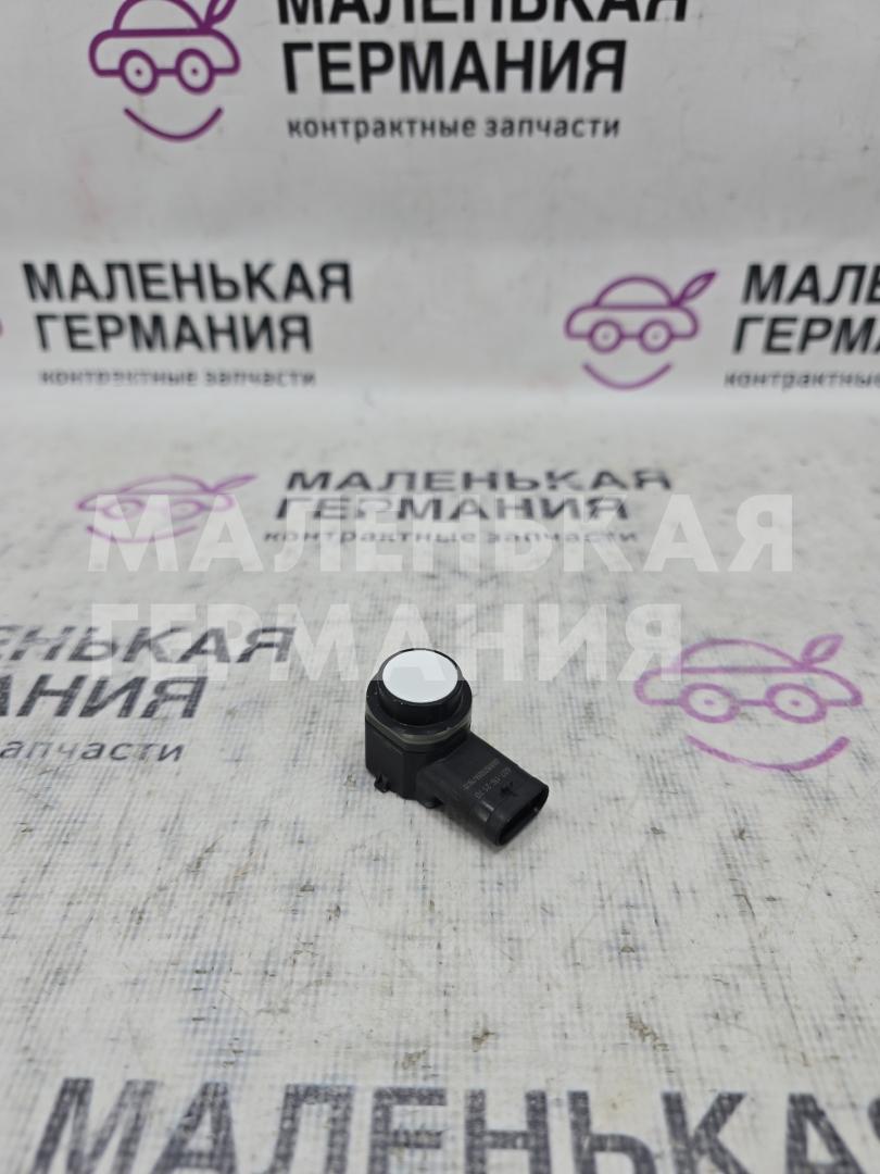 парктроник передний Volkswagen Golf GTI 6 поколение 2011, 2.0 л., CCZB, бензин, робот, b4/b9a белый, хетчбэк 5 дв., передний привод, правый руль, 4H0919275 - фото №1
