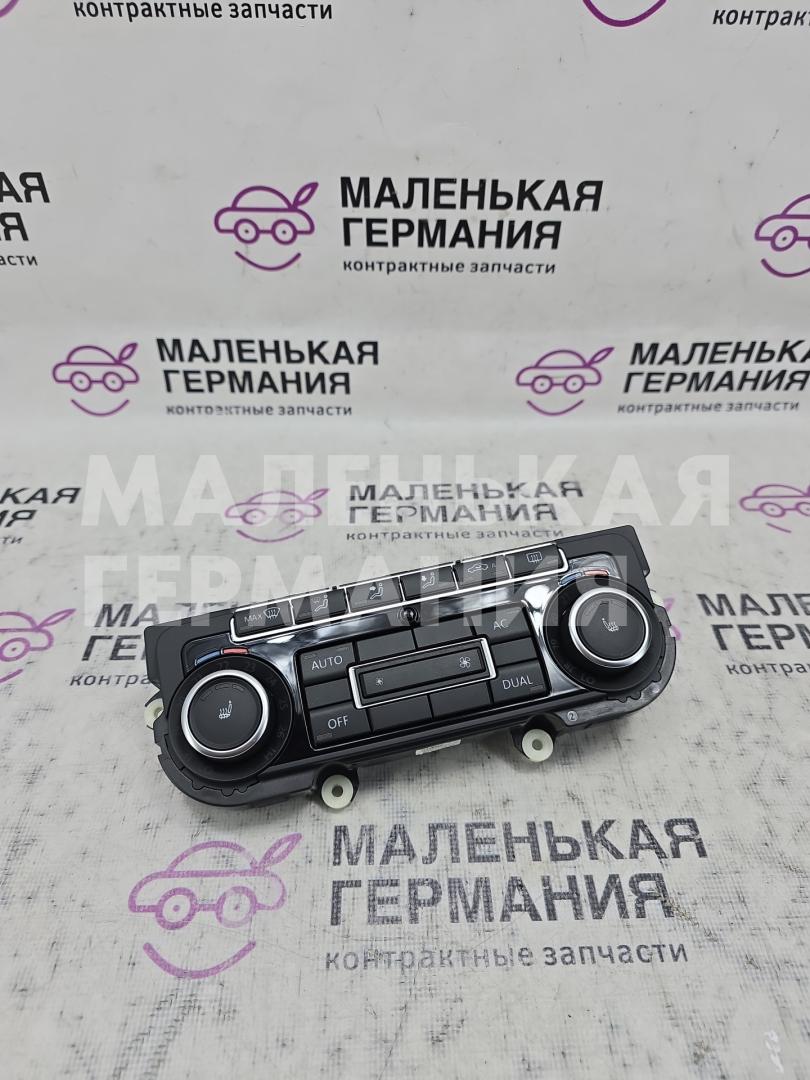 блок управления печки / климат-контроля Volkswagen Golf GTI 6 поколение 2011, 2.0 л., CCZB, бензин, робот, b4/b9a белый, хетчбэк 5 дв., передний привод, правый руль, 5K0907044ES, 5HB009746-61 - фото №1