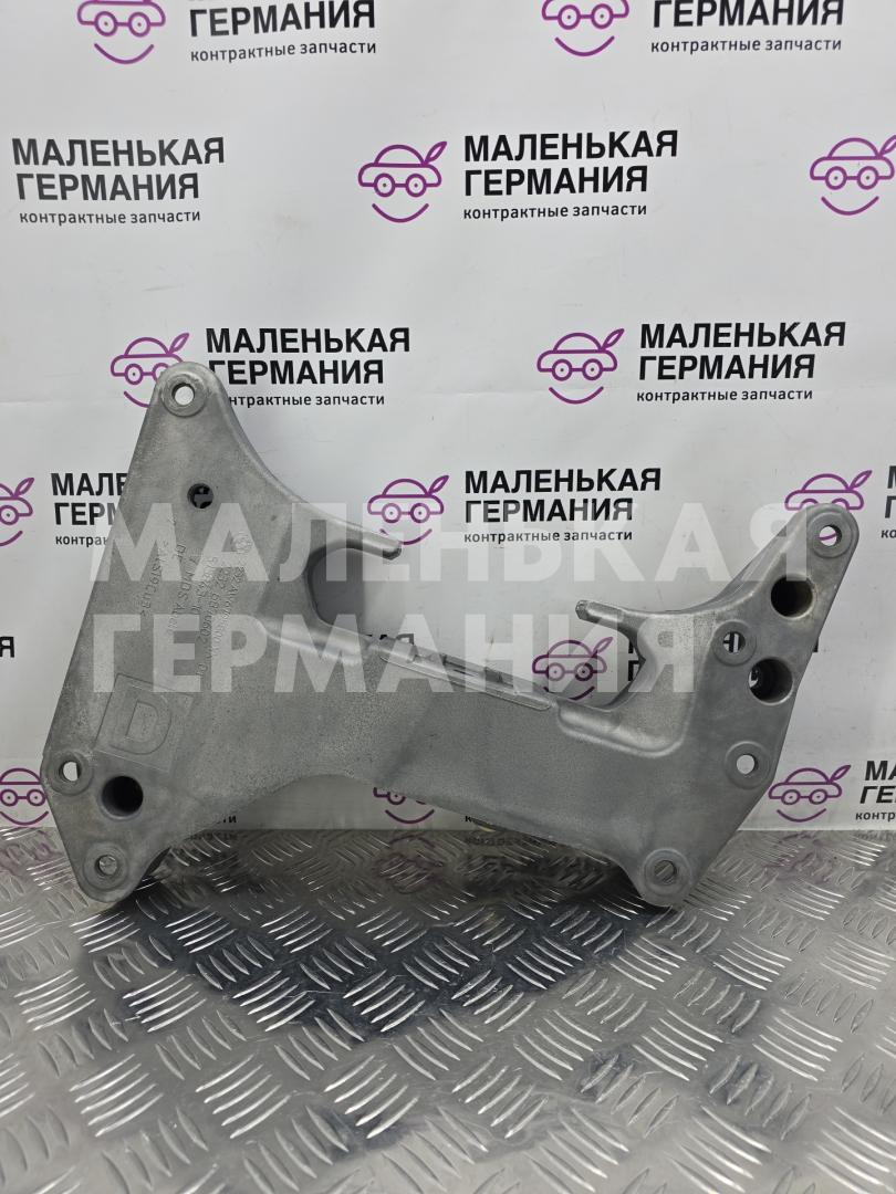 кронштейн КПП BMW 5 серия G30/G31 G30 2018, 2.0 л., B48 B20 A, бензин, АКПП, черный 475, седан, задний привод, правый руль, 22326870602, 22326795800, 6795800, 6870602 - фото №1