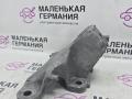 кронштейн двигателя BMW 5 серия F07/F10/F11 2010, 3.0 л., N55 B30 A, бензин, АКПП, 22116781228, 6781228, 22116781226, 6781226 - фото №2