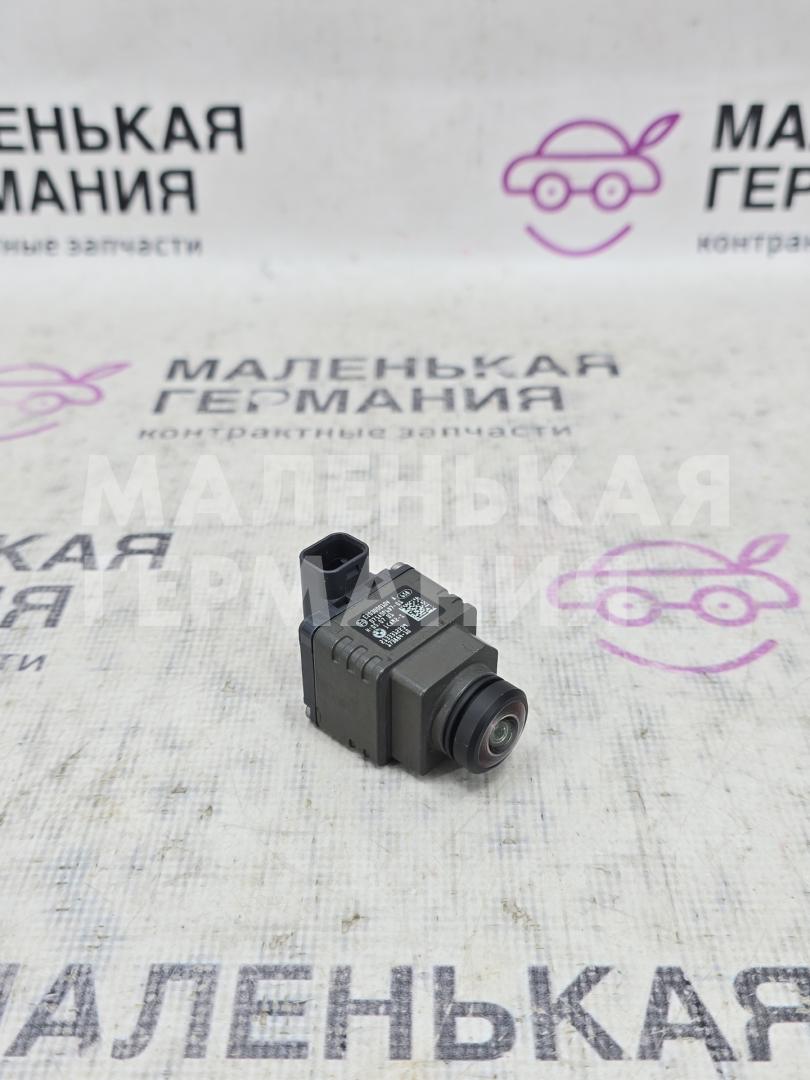 камера переднего обзора BMW X5 G05 (2018 - 2026), 3.0 л., B58B30C, бензин, черный, полный привод, 66537944131, 7944131, 66535A0F6D7, 5A0F6D7, 66536847278, 6847278, 66536822796, 6822796 - фото №1