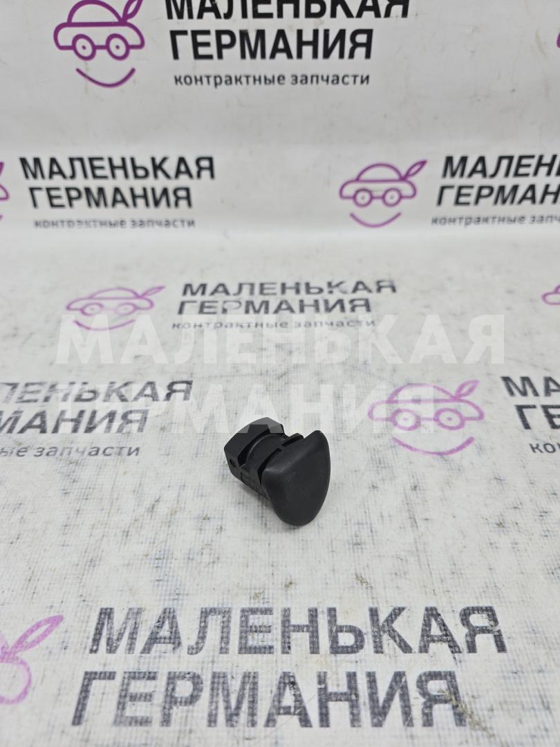 заглушка двери задней левой Audi A5 F5 2018, 2.0 л., CVKB, бензин, АКПП, белый металлик 2y / s9r, хетчбэк 5 дв., правый руль, 8W0837167 - фото №1