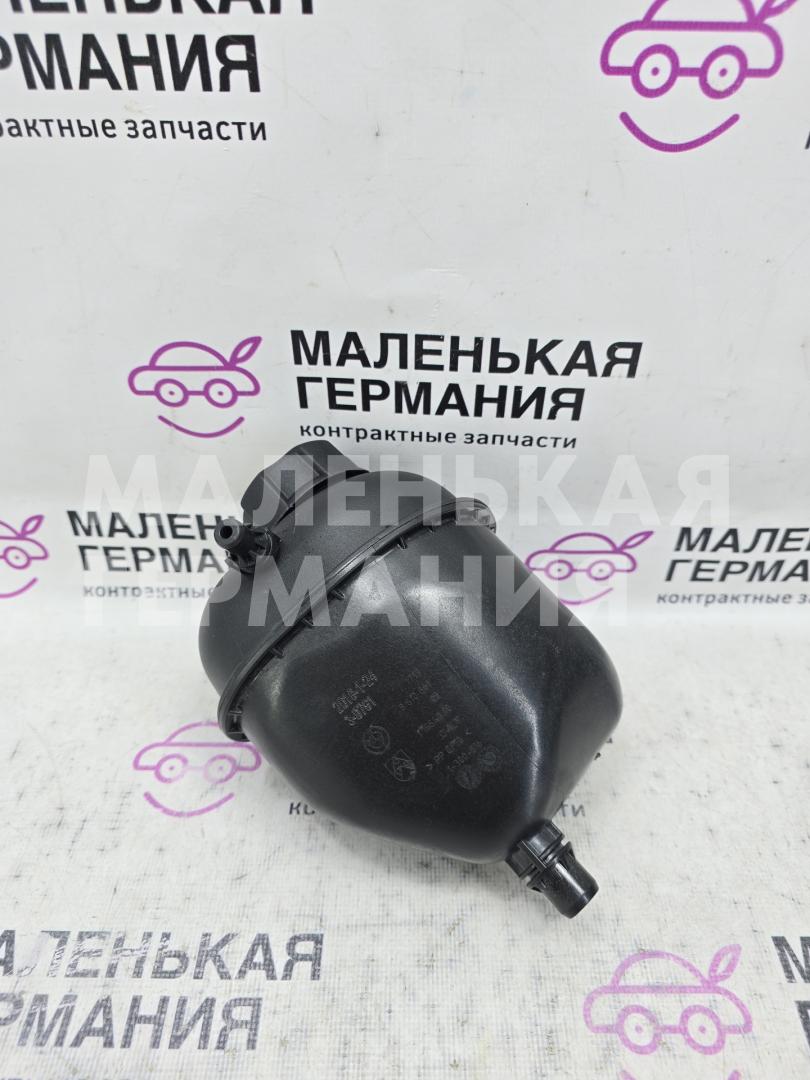 бачок расширительный BMW X3 G01 2019, 2.0 л., B48B20C, бензин, АКПП, c1m phytonic-blau metallic, внедорожник 5 дв., полный привод, 17138610661, 8610661 - фото №1