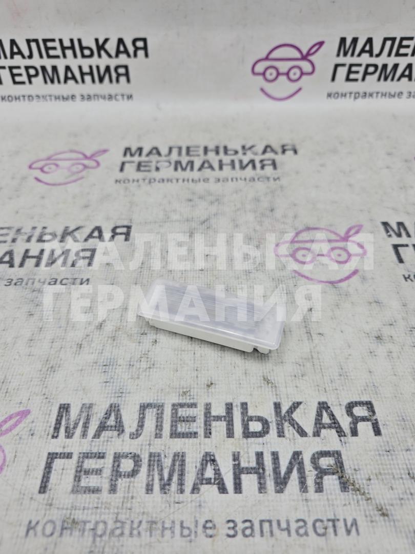 фонарь освещения пространства для ног BMW X1 F48 2016, 2.0 л., B47 C20 A, дизель, АКПП, alpinweiss 3 (300), передний привод, правый руль, 9270505, 63319270505 - фото №1