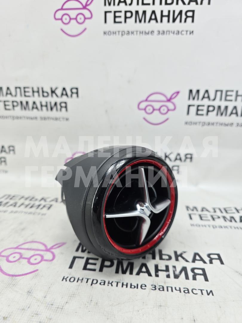 дефлектор обдува салона Mercedes-Benz A-Класс W176 2013, 2.0 л., M 270.920, бензин, робот, серый, хетчбэк 5 дв., передний привод, правый руль, A1768301054 - фото №1