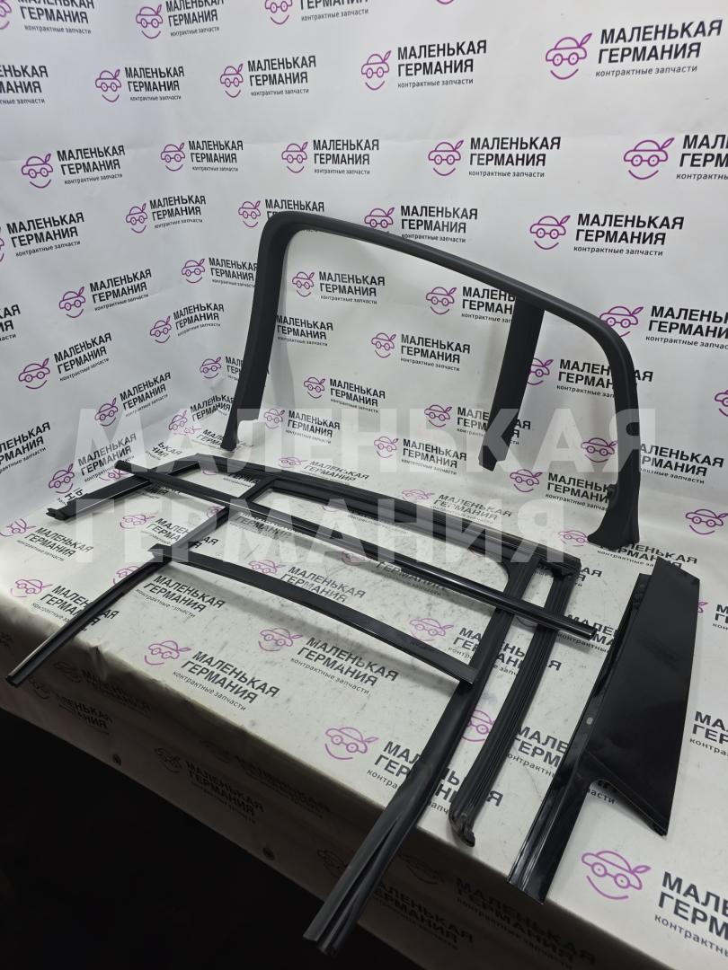 Комплект молдингов BMW X4 F26 2014, 2.0 л., N20 B20 A, бензин, АКПП, 475 black sapphire metallic, полный привод, правый руль, 51767349335, 51357335630, 51357335618, 51357339582, 51357335674, 51357335678, 7349335, 7335630, 7335618, 7339582, 7335674, 7335678 - фото №1