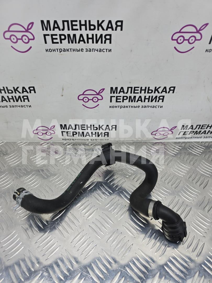 патрубок радиатора BMW 5 серия G30/G31 G30 2017, 2.0 л., B47 D20 A, дизель, АКПП, black sapphire metallic (475), седан, задний привод, правый руль, 9299622, 9133255, 64219299622 - фото №1