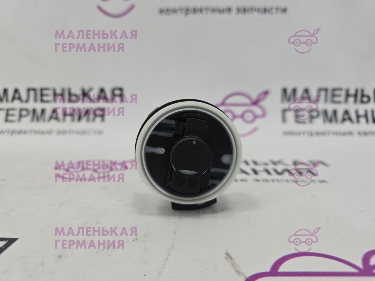 датчик удара BMW 5 серия G30/G31 G30 2019, 4.4 л., N63 B44 C, бензин, АКПП, carbonschwarz metallic (416), седан, полный привод, 65779279391, 9279391 - фото №1