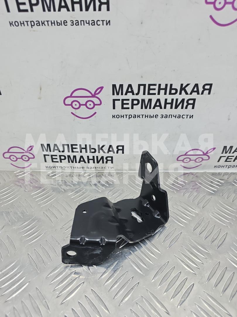 кронштейн (крепление) BMW 8 серия G14/G15 G15 2021, 4.4 л., N63B44D, бензин, АКПП, черный, купе, полный привод, 7444649, 41007444649 - фото №1