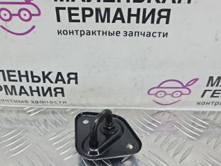 петля замка капота Mercedes-Benz C-Класс W205/S205/C205 W205.042 2014, 2.0 л., M 274.920, бензин, АКПП, 755 серый, седан, задний привод, правый руль, A2128800060