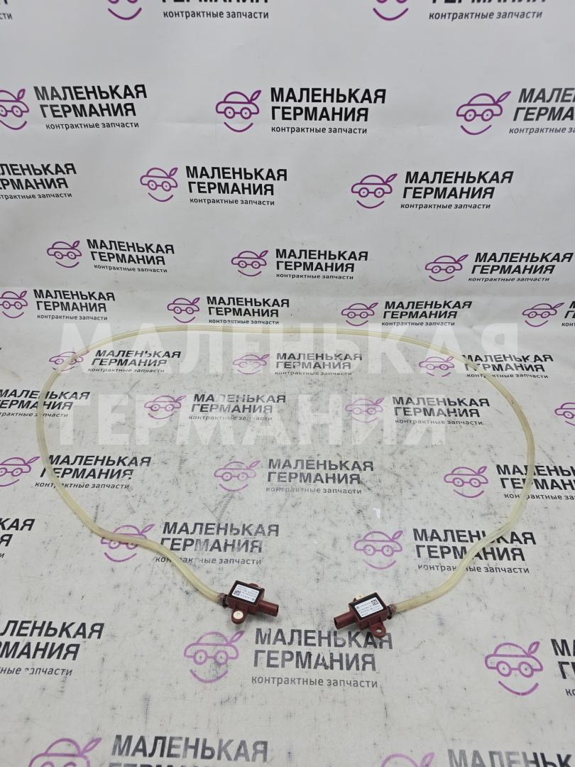 датчик удара Mercedes-Benz C-Класс W205/S205/C205 2014, 2.0 л., M 274.920, бензин, АКПП, белый, седан, задний привод, правый руль, A2059059000 - фото №1