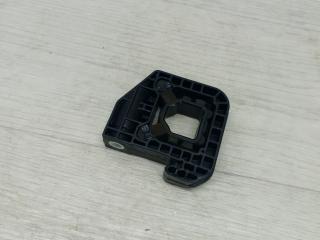 кронштейн радиатора BMW X3 G01 (2017 - 2026), 17118642754