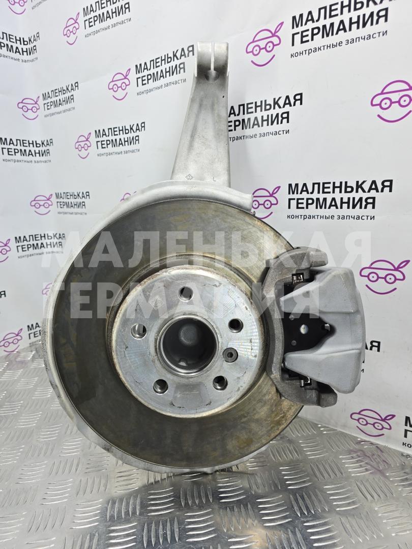 кулак поворотный левый BMW 5 серия G30/G31 G30 2018, 2.0 л., B48 B20 A, бензин, АКПП, черный 475, седан, задний привод, правый руль, 6884381, 6860907, 6879181, 6861835, 34116860907, 34106872799, 6872799, 34106882255, 6882255, 34106861797, 6861797, 31206884381, 31206866315, 6866315, 07148835169, 8835169, 34306861835, 34306879181 - фото №1