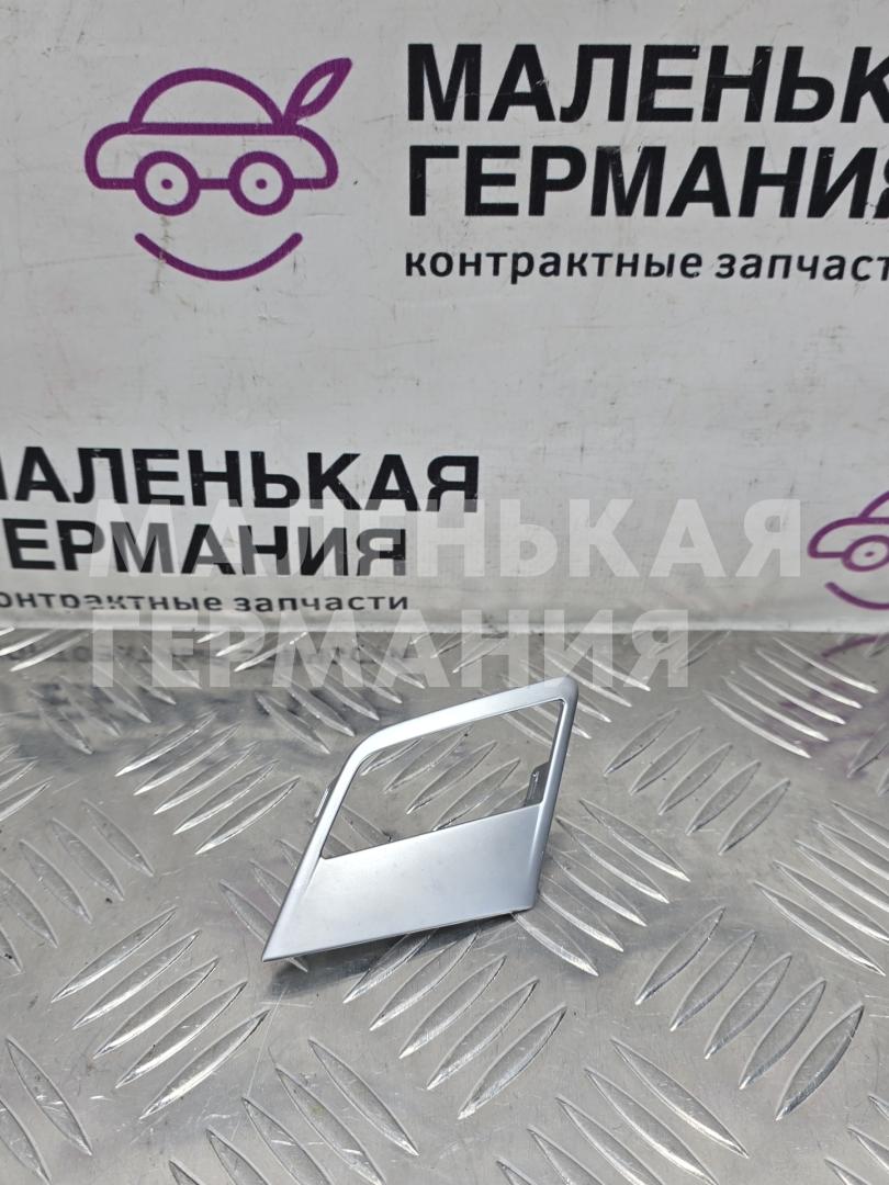 накладка двери внутренняя передняя правая BMW X5 G05 2021, 3.0 л., B58B30C, бензин, черный, полный привод, 51416995440, 6995440 - фото №1