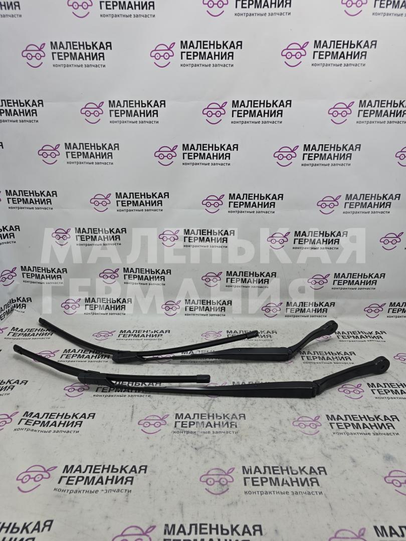 щеткодержатель (поводок стеклоочистителя, дворник) BMW X3 G01 2019, 2.0 л., B48B20C, бензин, АКПП, c1m phytonic-blau metallic, внедорожник 5 дв., полный привод, 51138492674, 51138492677, 8492674, 8492677, 7399009, 7399010 - фото №1