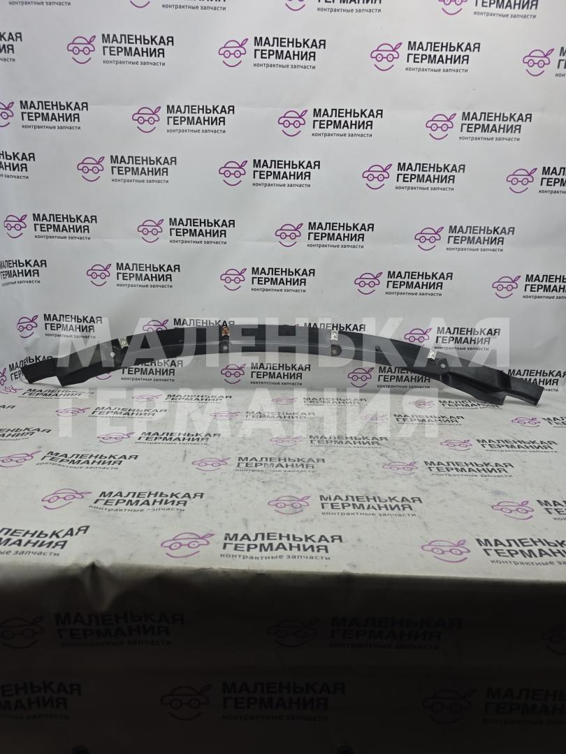 юбка бампера нижняя BMW 1 серия F20/F21 F20 2013, 3.0 л., N55 B30 A, бензин, АКПП, 300, u300 — alpinweiss iii, хетчбэк 5 дв., задний привод, правый руль, 51758050730, 8050730 - фото №1