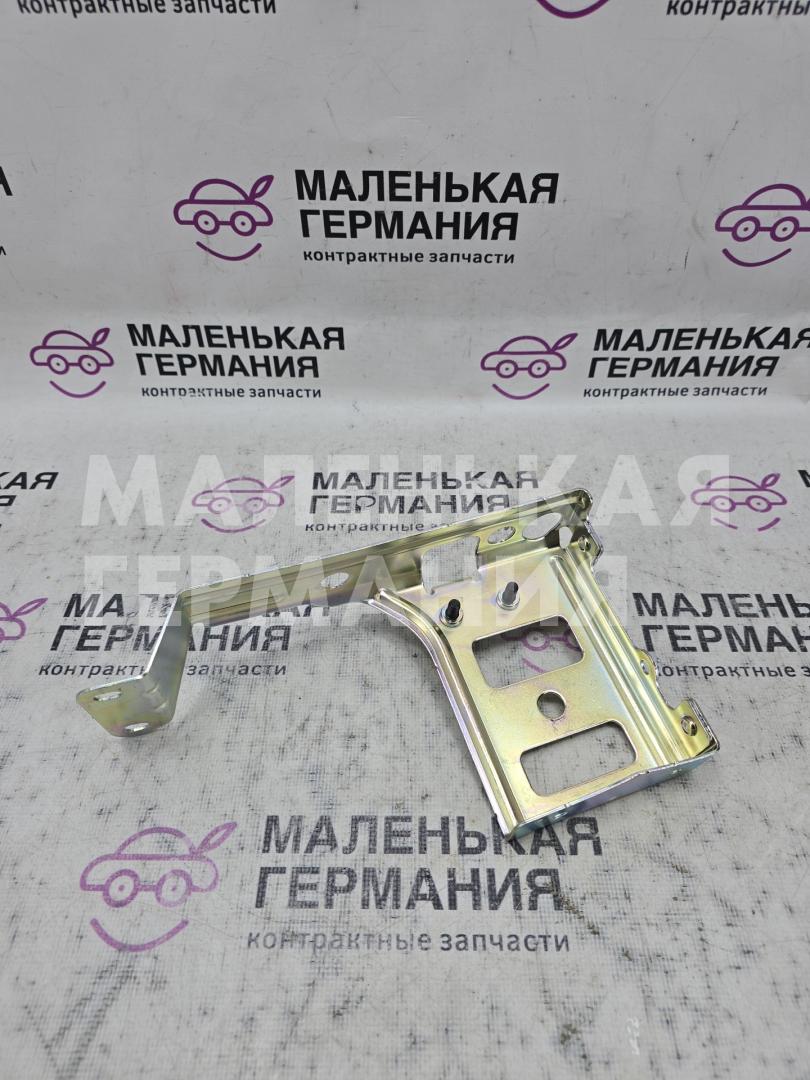 кронштейн (крепление) BMW X3 G01 2019, 2.0 л., B48B20C, бензин, АКПП, c1m phytonic-blau metallic, внедорожник 5 дв., полный привод, 51477396582, 9904007453, 7396582 - фото №1