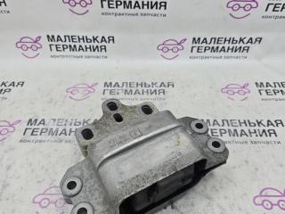 подушка крепления двигателя Volkswagen Golf GTI 6 поколение 2011, 2.0 л., CCZB, бензин, робот, b4/b9a белый, хетчбэк 5 дв., передний привод, правый руль, 1K0199555R