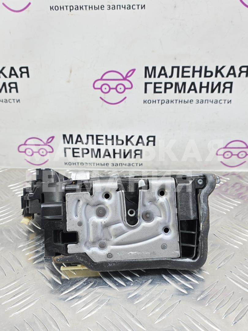 замок двери передней правой BMW 5 серия G30/G31 G30 2017, 2.0 л., B47 D20 A, дизель, АКПП, black sapphire metallic (475), седан, задний привод, правый руль, 51217477686, 7477686 - фото №1