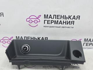 прикуриватель Audi A5 F5 2018, 2.0 л., CVKB, бензин, АКПП, белый металлик 2y / s9r, хетчбэк 5 дв., правый руль, 8W2864131
