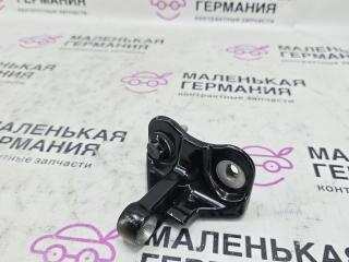 петля двери Mercedes-Benz A-Класс W176 2013, 2.0 л., M 270.920, бензин, робот, серый, хетчбэк 5 дв., передний привод, правый руль, A046572, A046572LI19