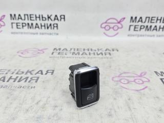 кнопка стеклоподъемника двери задней левой Mercedes-Benz C-Класс W204 [рестайлинг] W204.048 2012, 1.8 л., M 271.860, бензин, АКПП, 149 белый, седан, задний привод, правый руль, A2049058202, A2049055502
