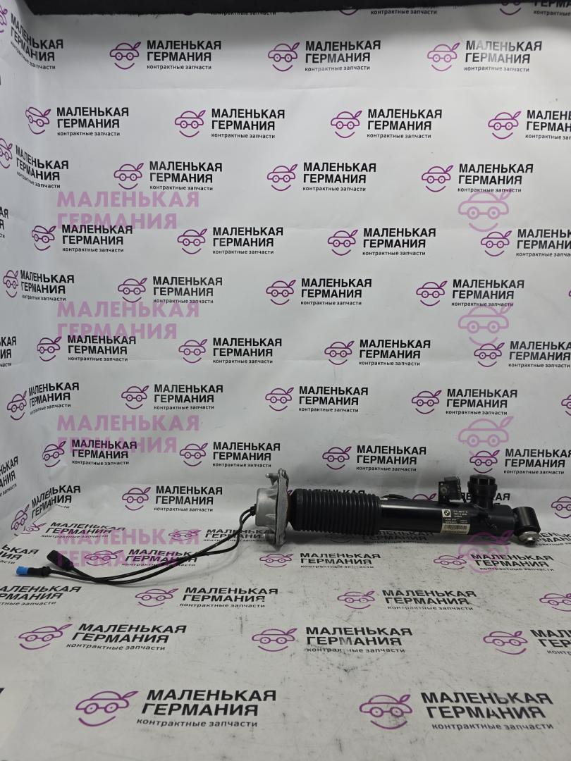 амортизатор задний правый BMW X5 F15 2013, 3.0 л., N57 D30 A, дизель, АКПП, mineralweiss metallic (a96), внедорожник 5 дв., полный привод, правый руль, 37126875088, 6875088, 6867864, 6864360, 37106867868, 6867868, 37126863176, 6863176 - фото №1