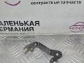 кронштейн (крепление) Mercedes-Benz E-Класс W212 [рестайлинг] W212 2014, 2.0 л., M 274.920, бензин, АКПП, 149 u белый, седан, задний привод, правый руль, A2702200600 - фото №2