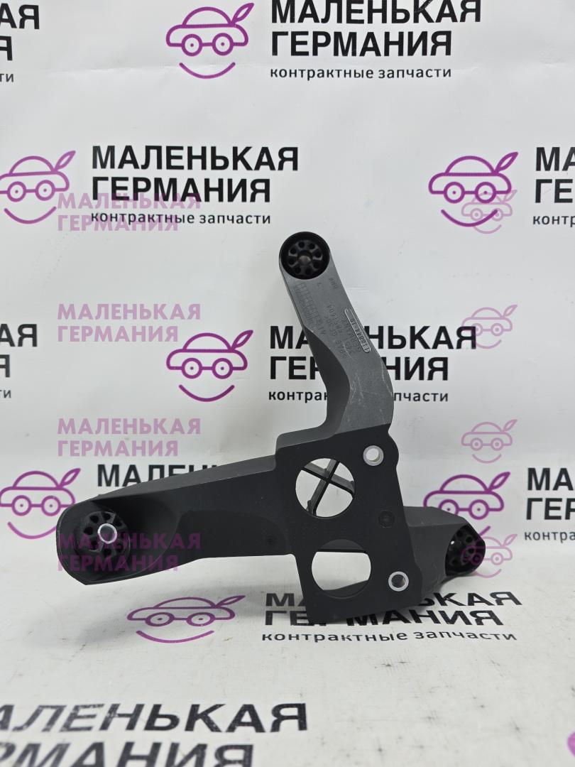 Кронштейн блока ABS BMW X1 F48 2016, 2.0 л., B47 C20 A, дизель, АКПП, alpinweiss 3 (300), передний привод, правый руль, 34516851604, 6851604 - фото №1