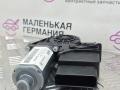 моторчик стеклоподъемника задний правый Volkswagen Golf GTI 6 поколение 2011, 2.0 л., CCZB, бензин, робот, b4/b9a белый, хетчбэк 5 дв., передний привод, правый руль, 5K0959704D, 5K0959795 - фото №5