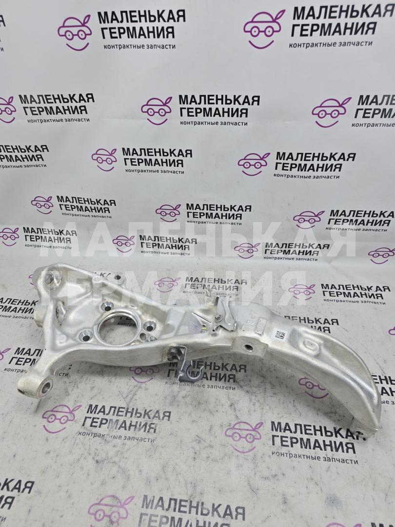 кулак поворотный левый BMW X5 G05 (2018 - 2026), 3.0 л., B58B30C, бензин, черный, полный привод, 31216876655, 6876655 - фото №1