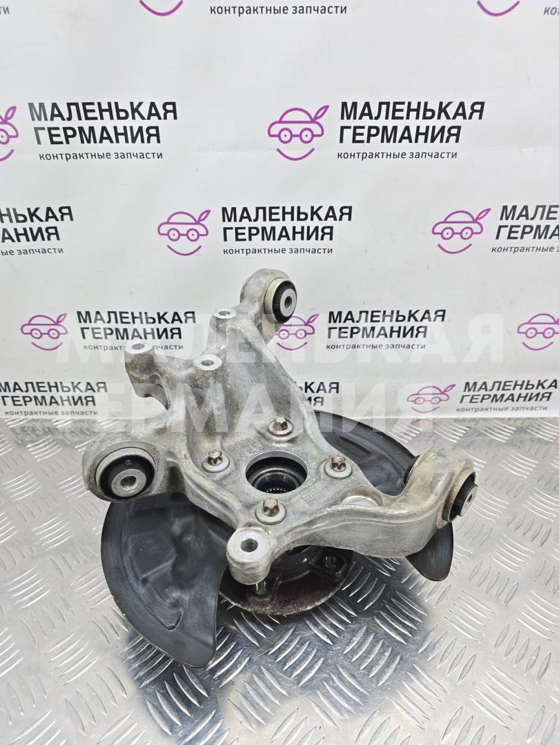 кулак задний левый Mercedes-Benz GLA-Класс X156 2014, 2.0 л., M 270.920, бензин, робот, белый calcite white (650u), хетчбэк 5 дв., полный привод, правый руль, A2463503241, A2464230120 - фото №1