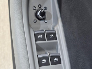 блок управления стеклоподъемниками Audi A4 B9 2017, 2.0 л., CVKB, бензин, МКПП, s9/x5q синий металлик, седан, передний привод, правый руль, 8W0959851E