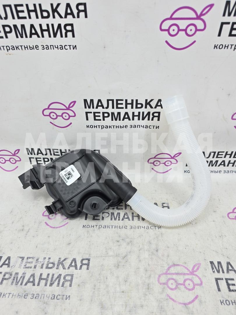 горловина бачка омывателя BMW X5 G05 (2018 - 2026), 3.0 л., B58B30C, бензин, черный, полный привод, 61667434868, 7434868, 6166158896 - фото №1