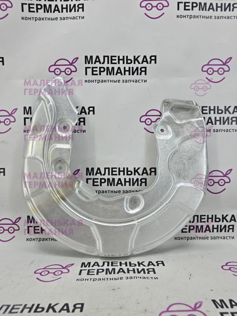 защитный кожух тормозного механизма BMW 5 серия G30/G31 G31 2017, 2.0 л., B48 B20 B, бензин, АКПП, alpinweiss 3 (300), универсал, правый руль, 34206861802, 6861802 - фото №1
