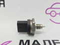 датчик давления топлива Mercedes-Benz E-Класс W212 [рестайлинг] W212 (2013 - 2016), 2.0 л., M 274.920, бензин, синий, седан, задний привод, правый руль, A2781530728, 0261545102 - фото №4