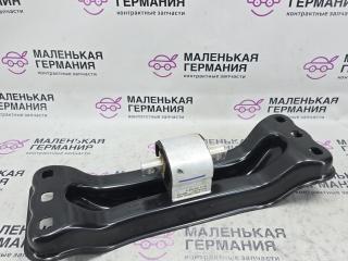 кронштейн КПП Mercedes-Benz C-Класс W205/S205/C205 W205.042 2014, 2.0 л., M 274.920, бензин, АКПП, 755 серый, седан, задний привод, правый руль, A2052421101, A2052403300