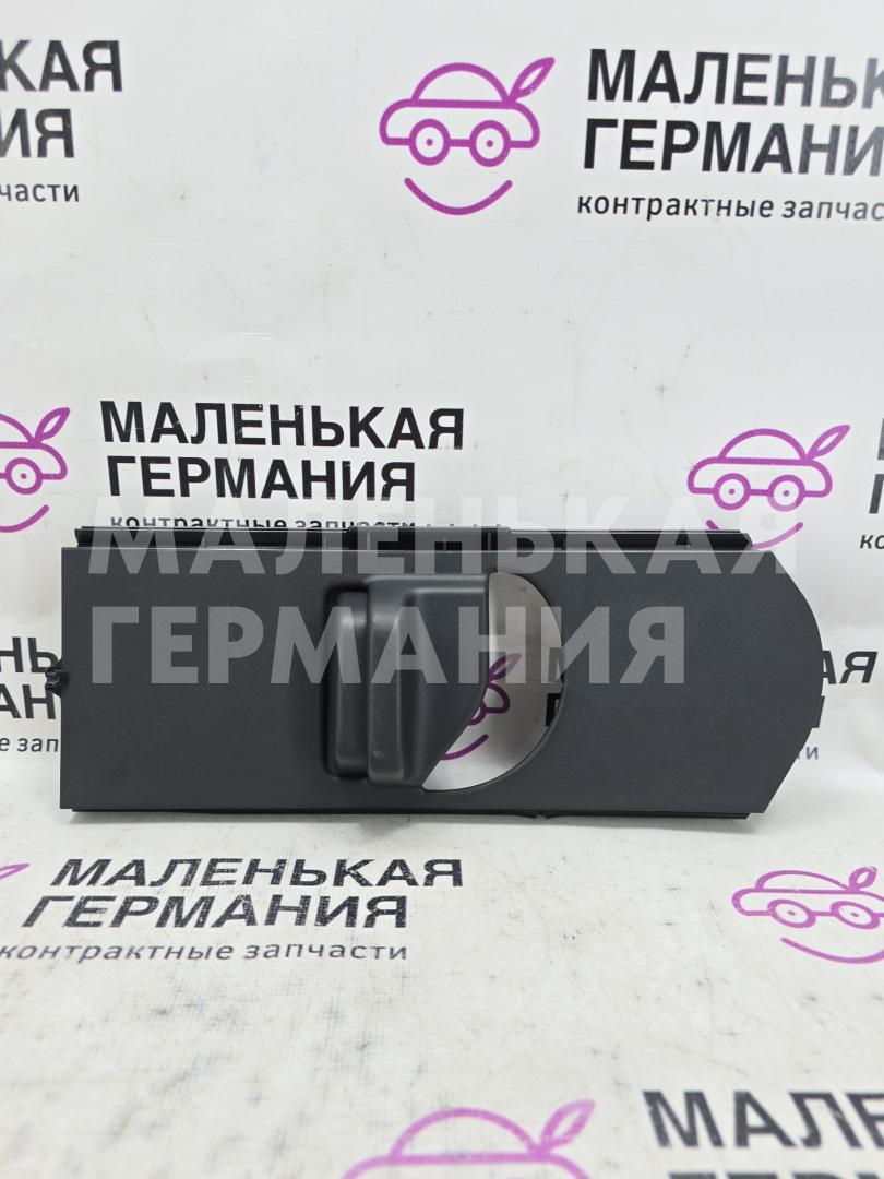 обшивка стойки центральной правой Mercedes-Benz A-Класс W176 2013, 2.0 л., M 270.920, бензин, робот, серый, хетчбэк 5 дв., передний привод, правый руль, A2466900430 - фото №1