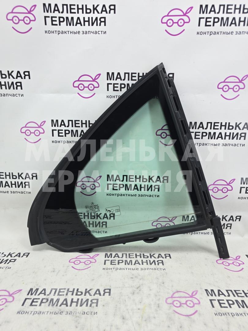 форточка двери Mercedes-Benz C-Класс W205/S205/C205 W205.042 2014, 2.0 л., M 274.920, бензин, АКПП, 755 серый, седан, задний привод, правый руль, A2057300155, A2057300655, A2057306200, A2057306000 - фото №1