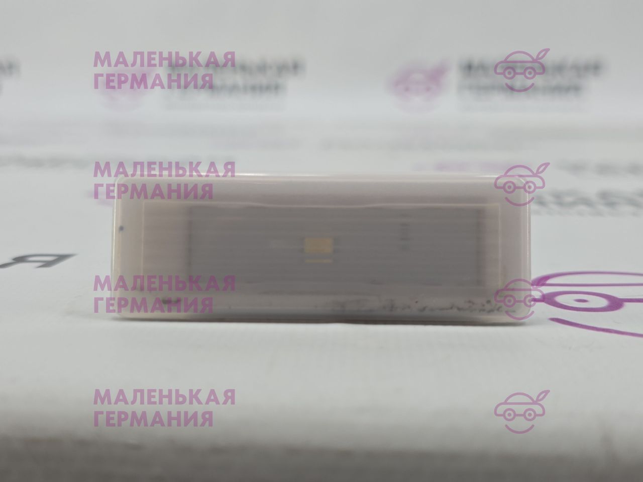 фонарь освещения пространства для ног BMW 5 серия G30/G31 G30 2019, 4.4 л., N63 B44 C, бензин, АКПП, carbonschwarz metallic (416), седан, полный привод, 9397923, 63319397923 - фото №1