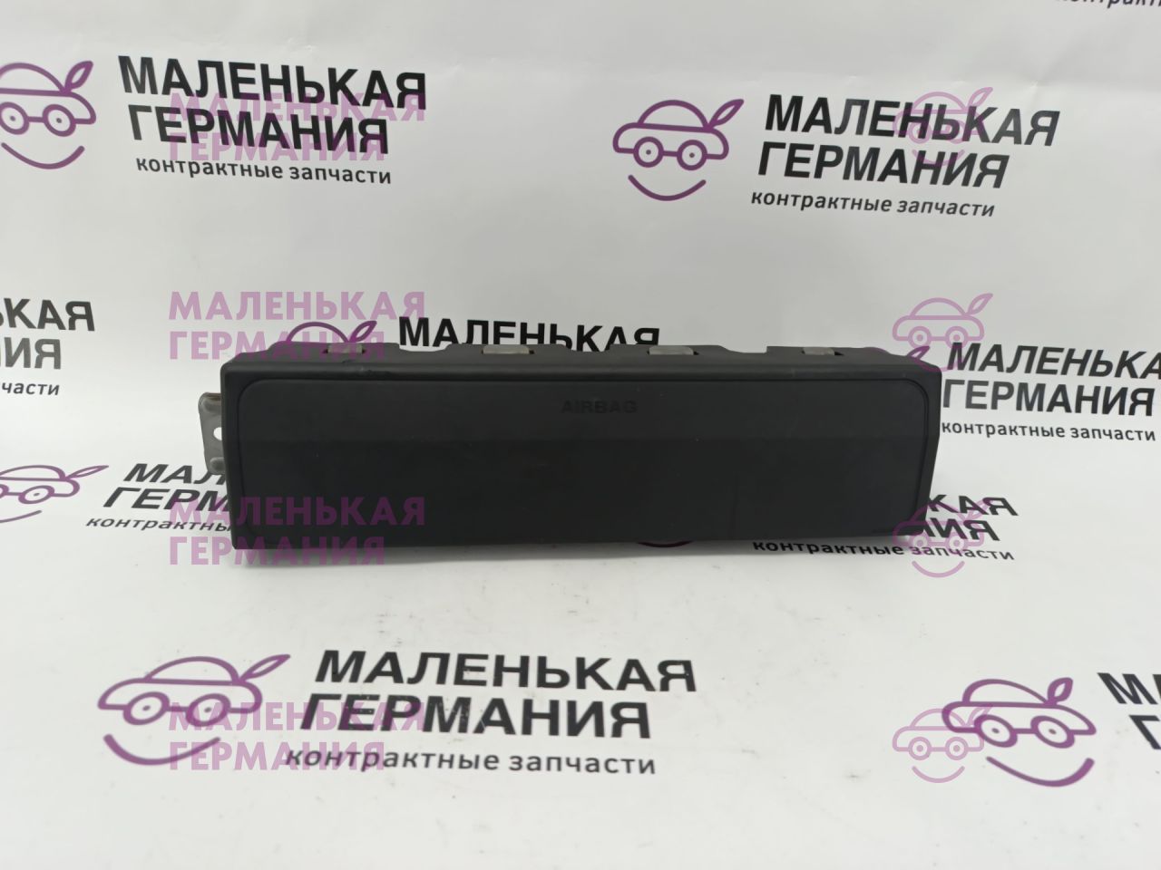 подушка безопасности коленная BMW 5 серия G30/G31 G30 2019, 4.4 л., N63 B44 C, бензин, АКПП, carbonschwarz metallic (416), седан, полный привод, 72129297724, 9297724 - фото №1