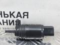 насос (моторчик) омывателя стекла BMW 5 серия G30/G31 G30 2017, 2.0 л., B47 D20 A, дизель, АКПП, black sapphire metallic (475), седан, задний привод, правый руль, 7345885 - фото №5