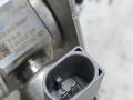ТНВД BMW 6 серия F06/F12/F13 2012, 4.4 л., N63 B44 B, бензин, АКПП, alpinweiss 3 (300), хетчбэк 5 дв., задний привод, правый руль, 13517599865, 7599865, 13518604232, 8604232 - фото №8