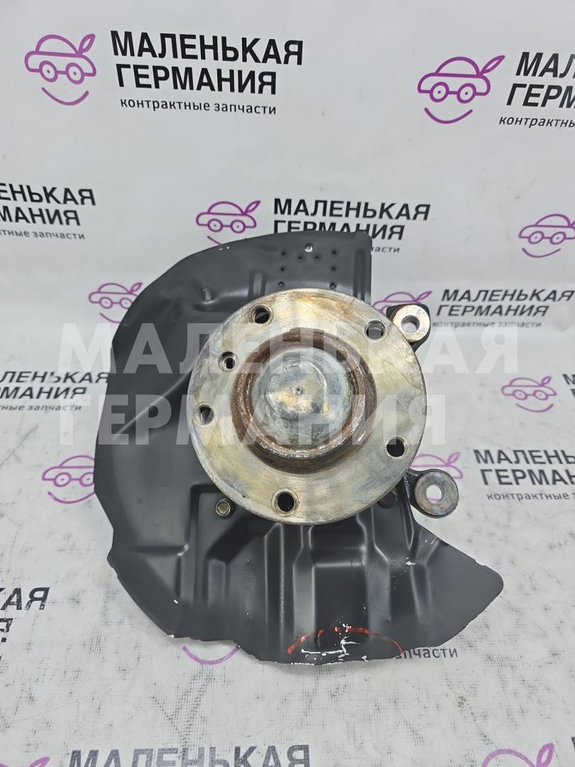кулак поворотный правый BMW Z4 E85 2004, 3.0 л., M54 B30 (306S3), бензин, робот, titansilber metallic (354), кабриолет, 31211096430, 1096430 - фото №1