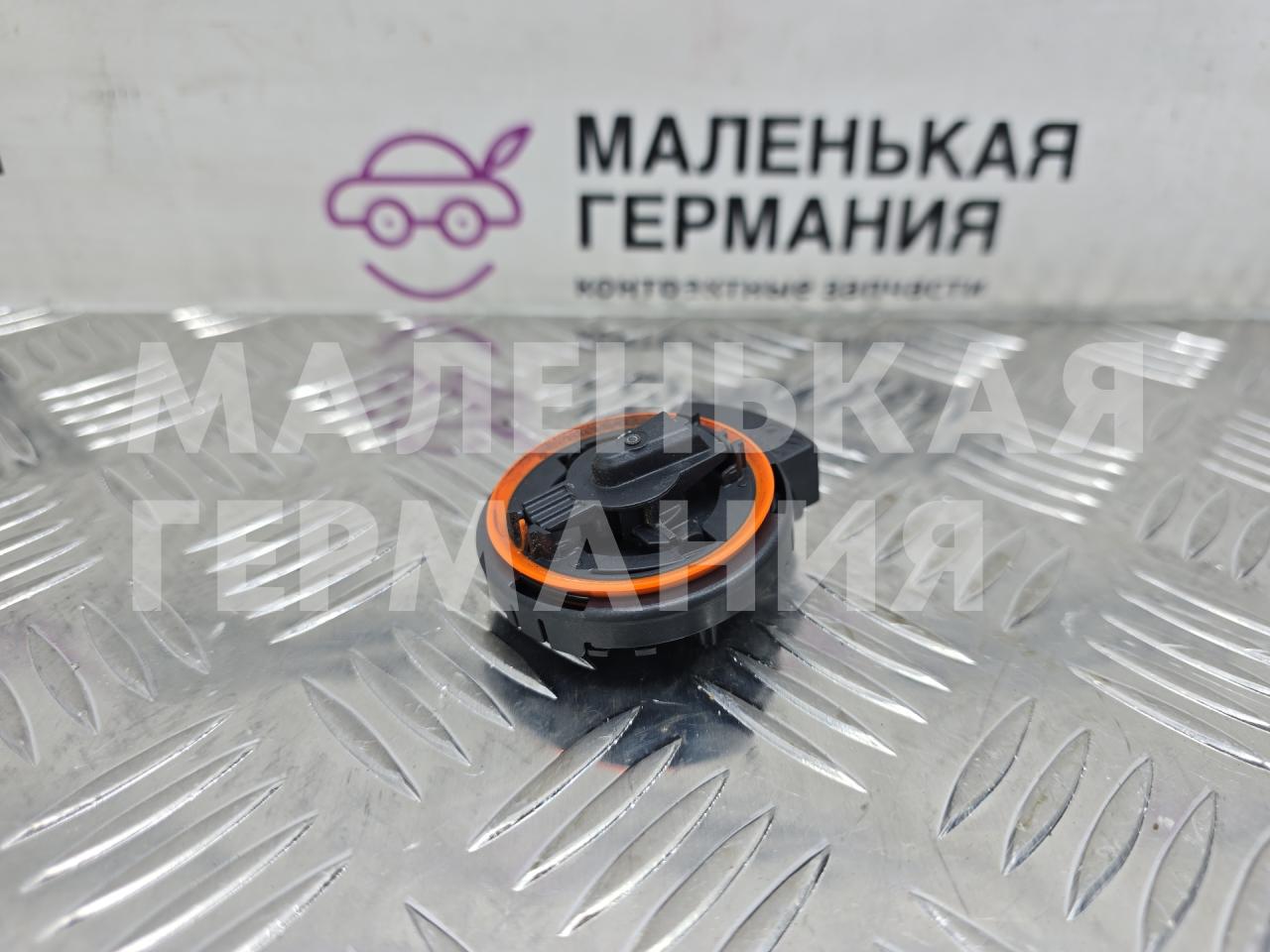 датчик удара Audi A4 B9 2017, 2.0 л., CVKB, бензин, АКПП, 2y/s9r белый металлик, седан, передний привод, правый руль, 4M0955557A - фото №1