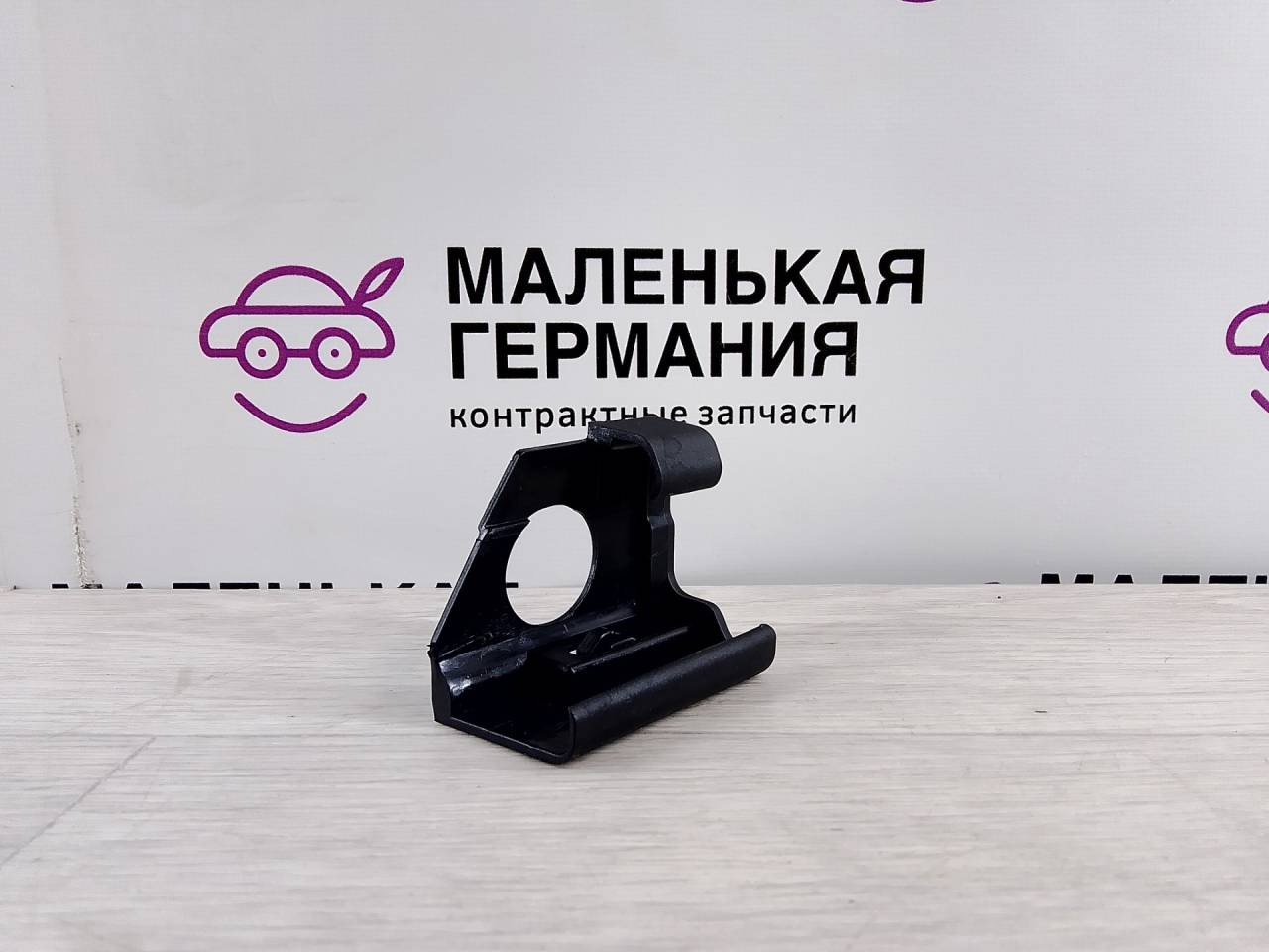 накладка на сиденье BMW 3 серия G20 2020, 2.0 л., B46 B20 B, бензин, АКПП, белый alpinweiss 3 (300), седан, задний привод, 52107448268, 7448268 - фото №1