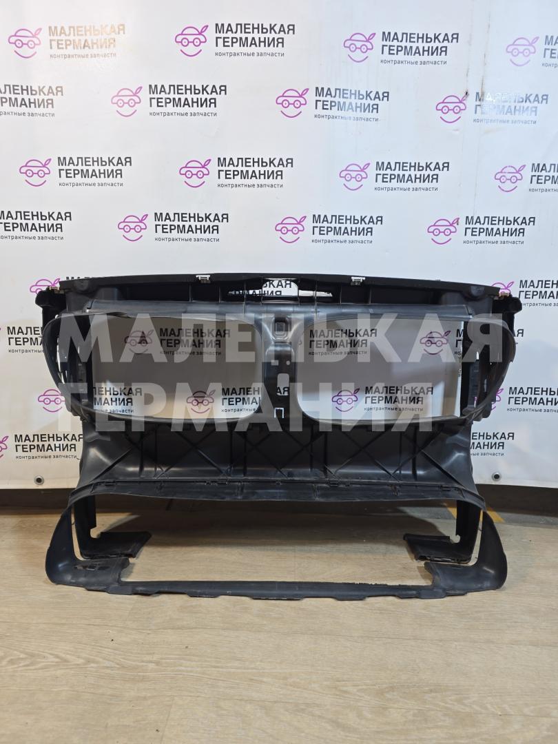 воздуховод (дефлектор) радиатора BMW M5 F10 2012, 4.4 л., S63 B44 B, бензин, робот, 300 alpinweiss 3, седан, задний привод, правый руль, 51748052499, 8052499 - фото №1