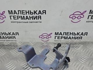 проушина крепежная Mercedes-Benz C-Класс W205/S205/C205 W205.042 2014, 2.0 л., M 274.920, бензин, АКПП, 755 серый, седан, задний привод, правый руль, A2742230441